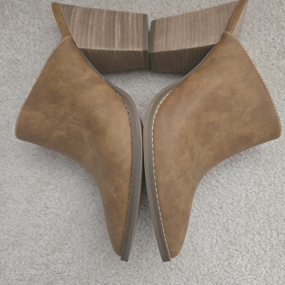 Abound Maya Stack Heel Mules - Picture 10 of 13